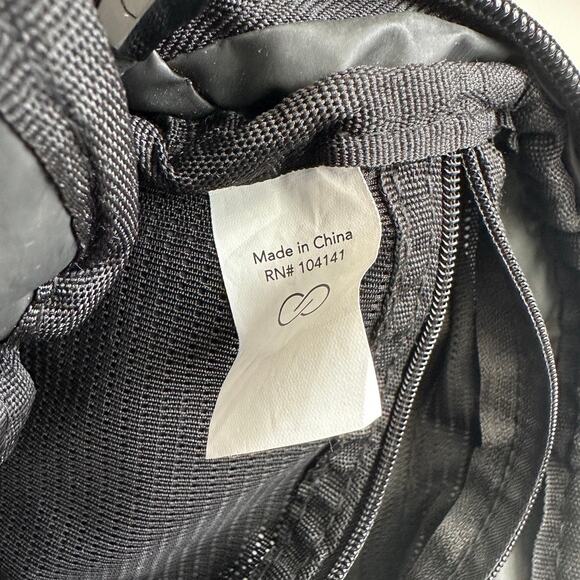 CALIA by Carrie Underwood Black Nylon Adjustable Sling Fanny Pack Waist Bag - Picture 12 of 12